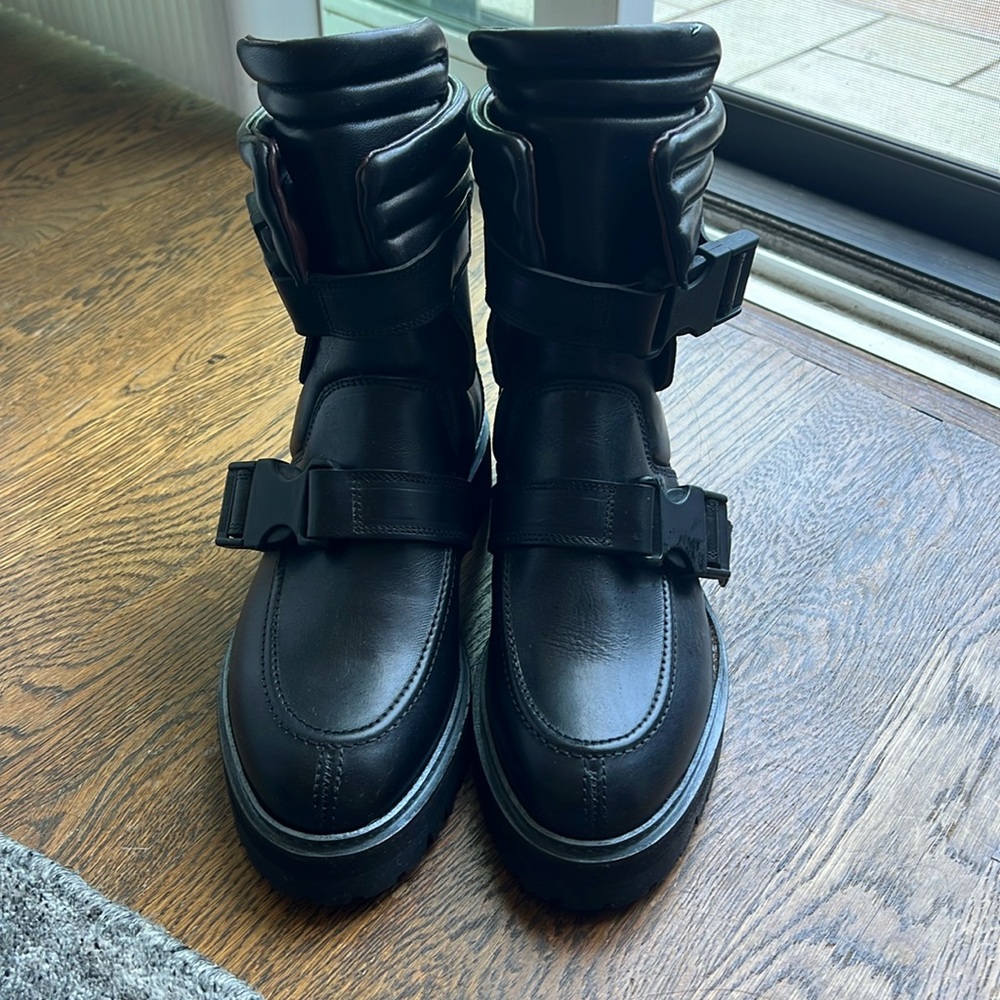 Brand new never worn boots! Super cute with buckle